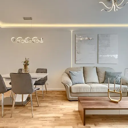 Prezydencki Bulwary Stare No 1 Apartmán *