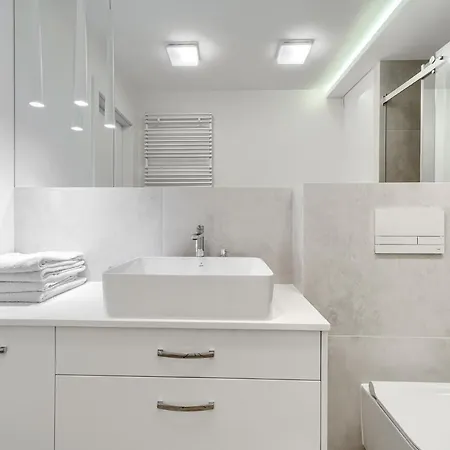 Apartmán Prezydencki Bulwary Stare No 1 *