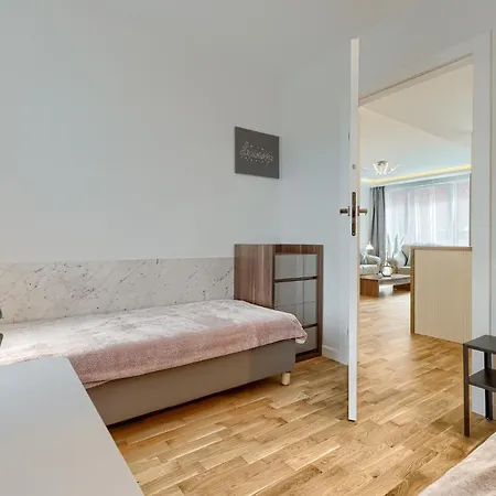 Prezydencki Bulwary Stare No 1 *