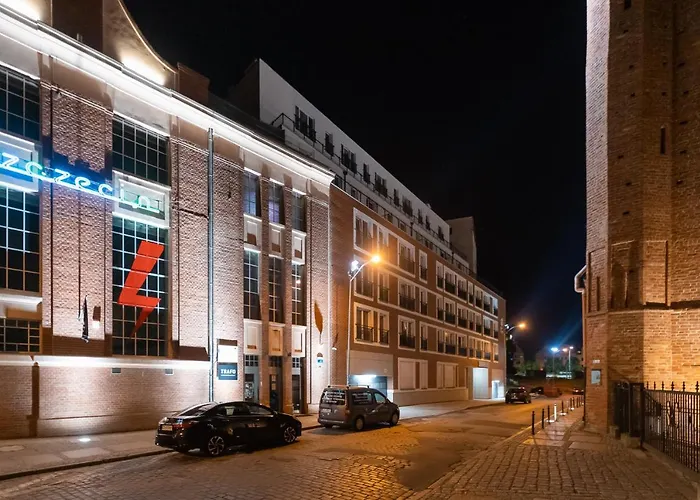 Prezydencki Bulwary Stare No 1 Διαμέρισμα Στσέτσιν